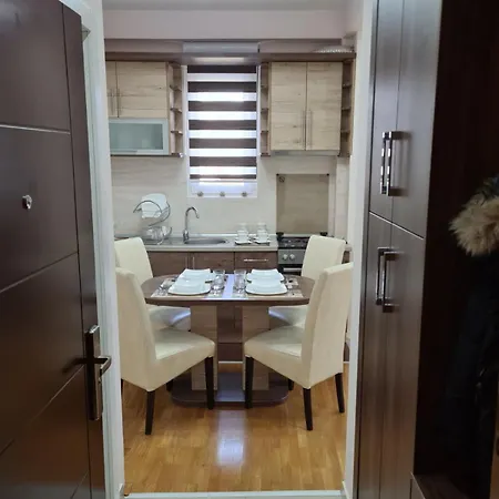 Cukic شقة زلاتيبور